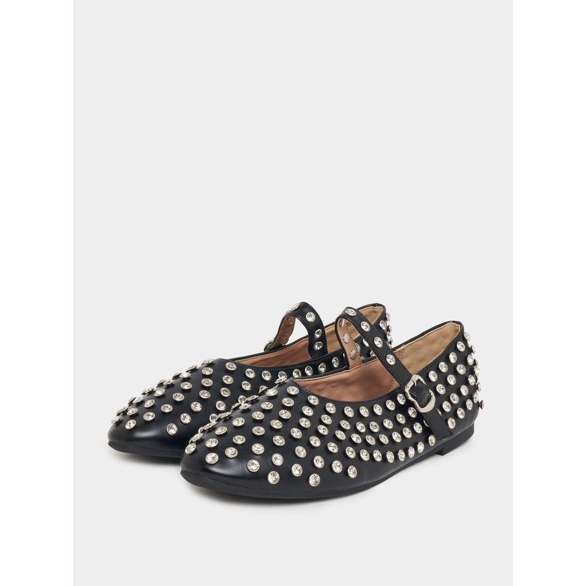 Styli Embellished Round Toe Shoes with Buckle-women-shoes-sandals-flats-image-3
