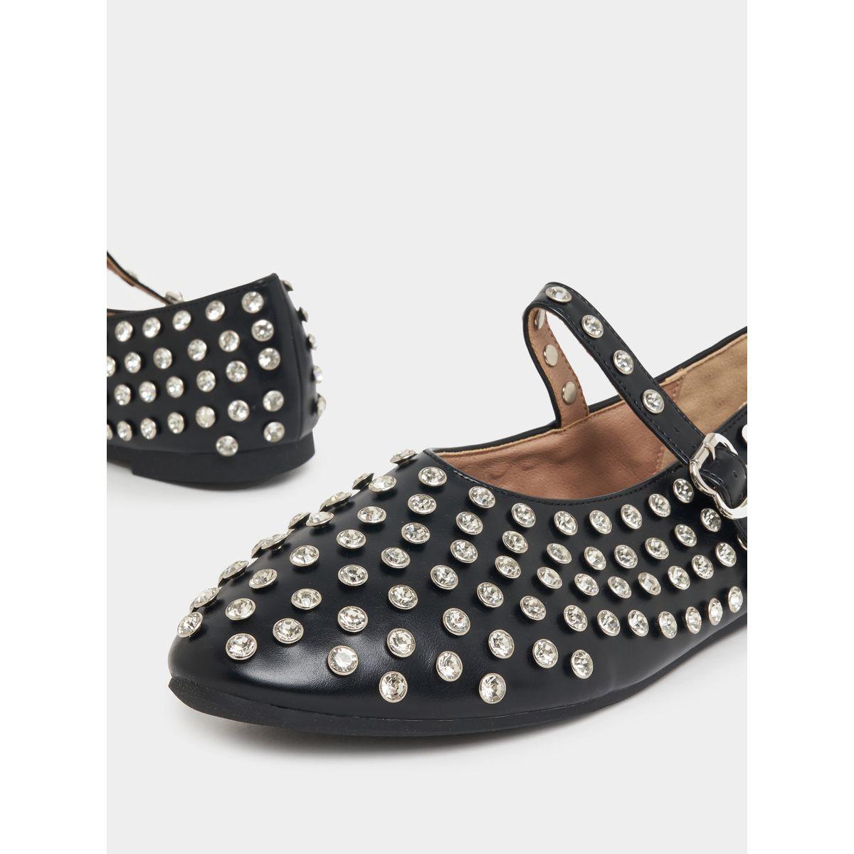 Styli Embellished Round Toe Shoes with Buckle-women-shoes-sandals-flats-image-4