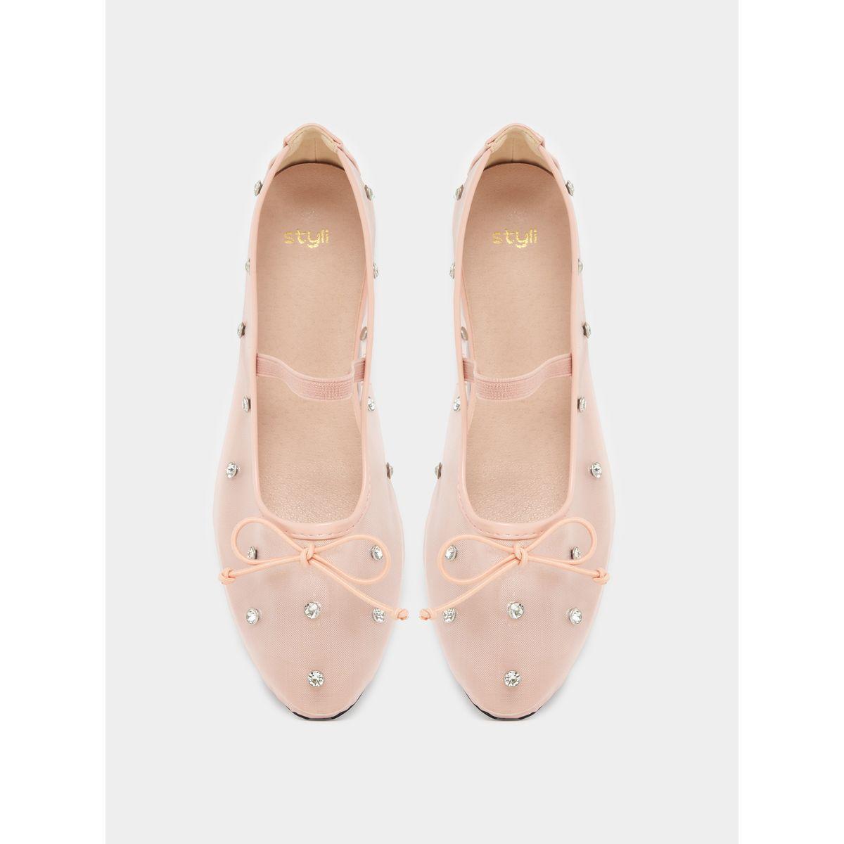 حذاء باليرينا منمق بالكريستال مع تفاصيل شبكية-women-shoes-loafersandmoccasins-image-5