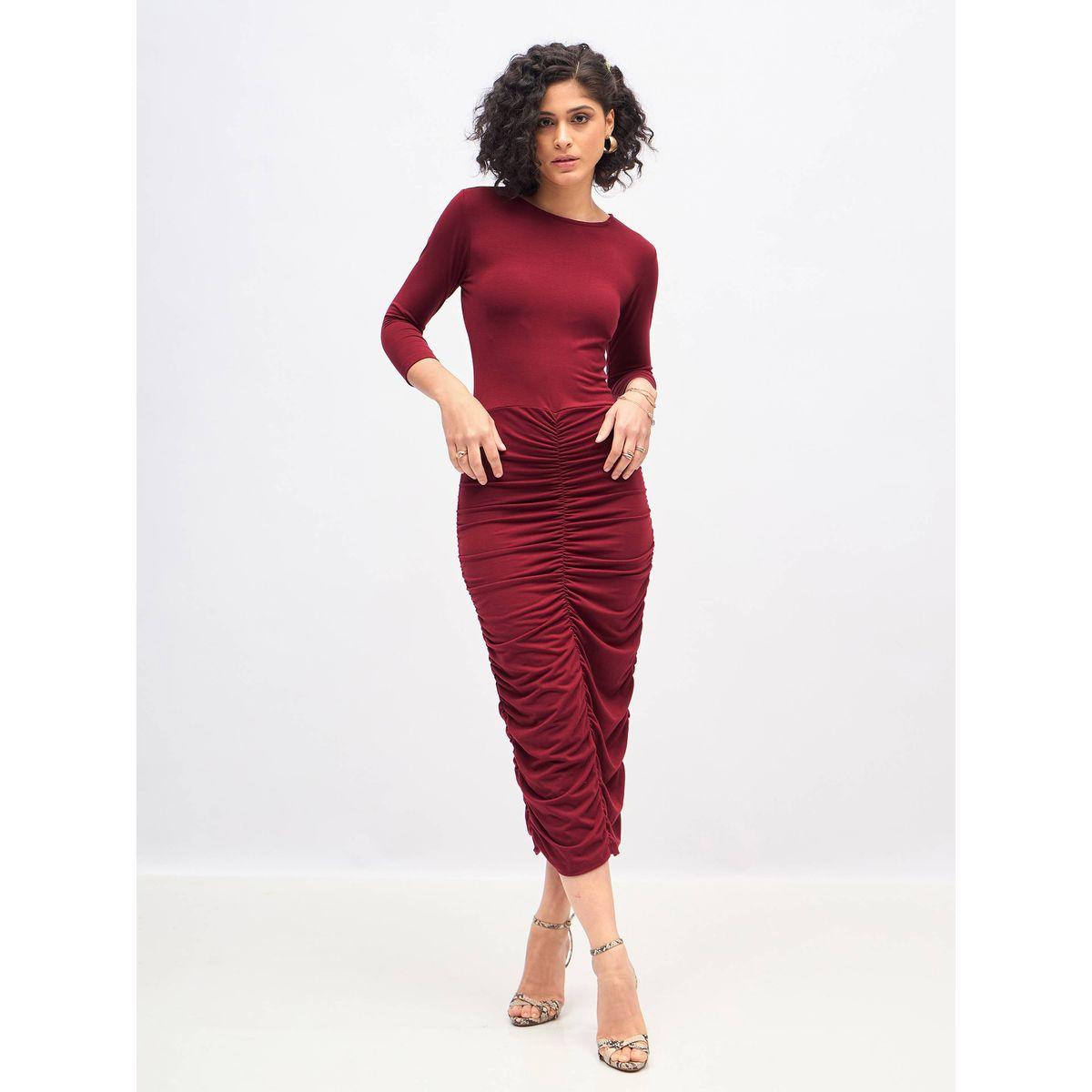 Sassafras X Styli  Gathered Bodycon Midi Dress with 3/4 Sleeves-women-clothing-dresses-image-6