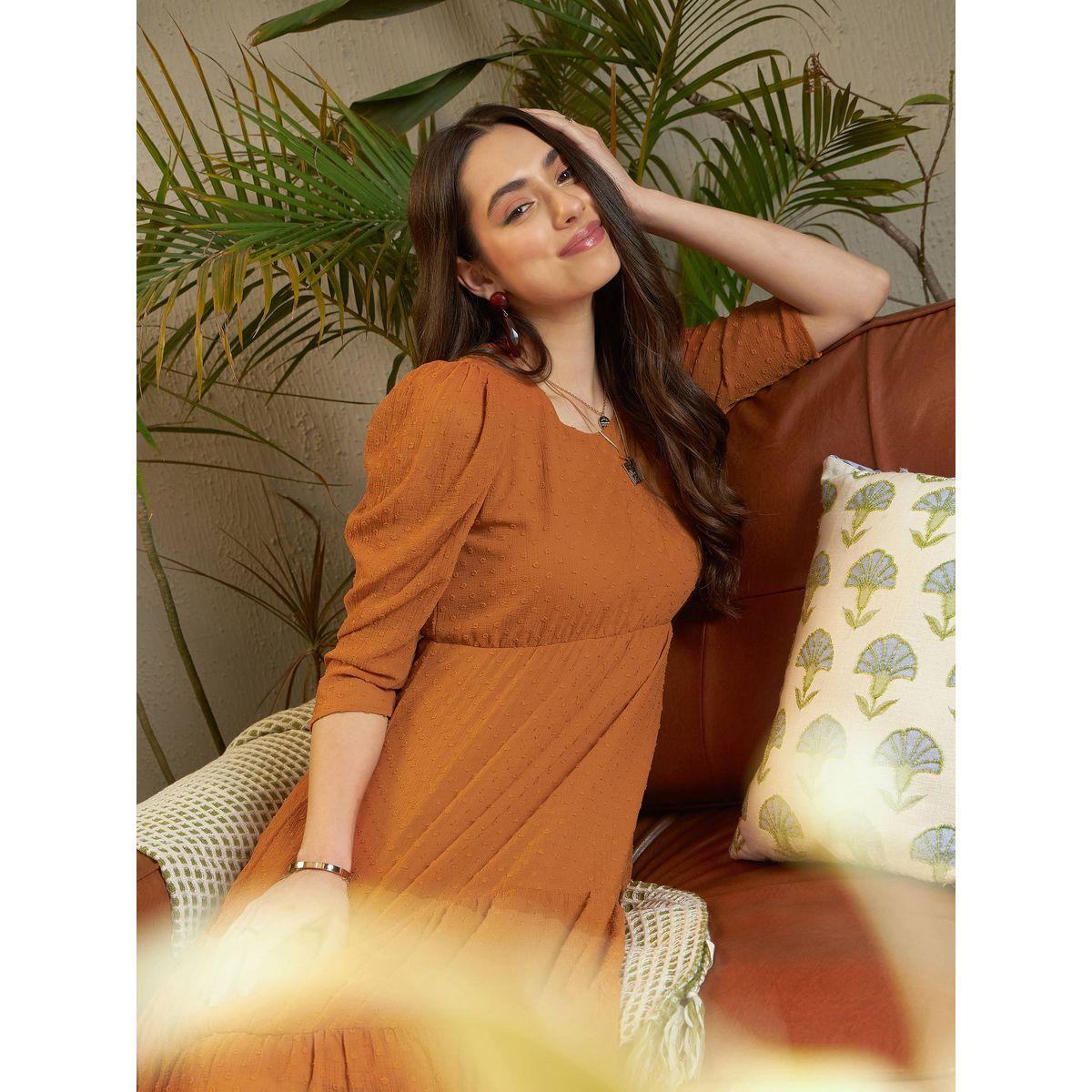 فستان ميدي بخيوط دوبي واكمام منفوخة ساسافراس × ستايلي-women-clothing-dresses-image-2