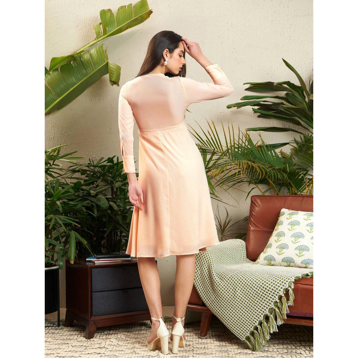 فستان ميدي بنمط ملفوف واكمام طويلة بأساور ساسافراس × ستايلي-women-clothing-dresses-image-5
