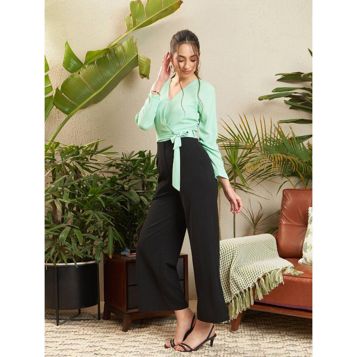 جمبسوت بنمط لف مع حزام خصر ساسافراس × ستايلي-women-clothing-jumpsuits-image-3