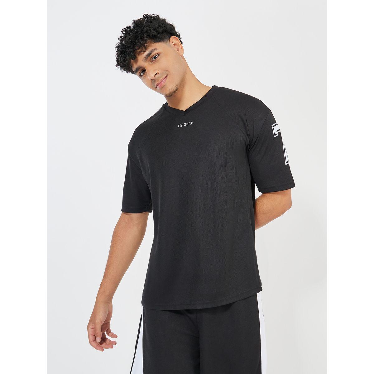 طقم منسق من شورت وتيشيرت فضفاض بطبعة فارسيتي-men-clothing-coordsets-image-2