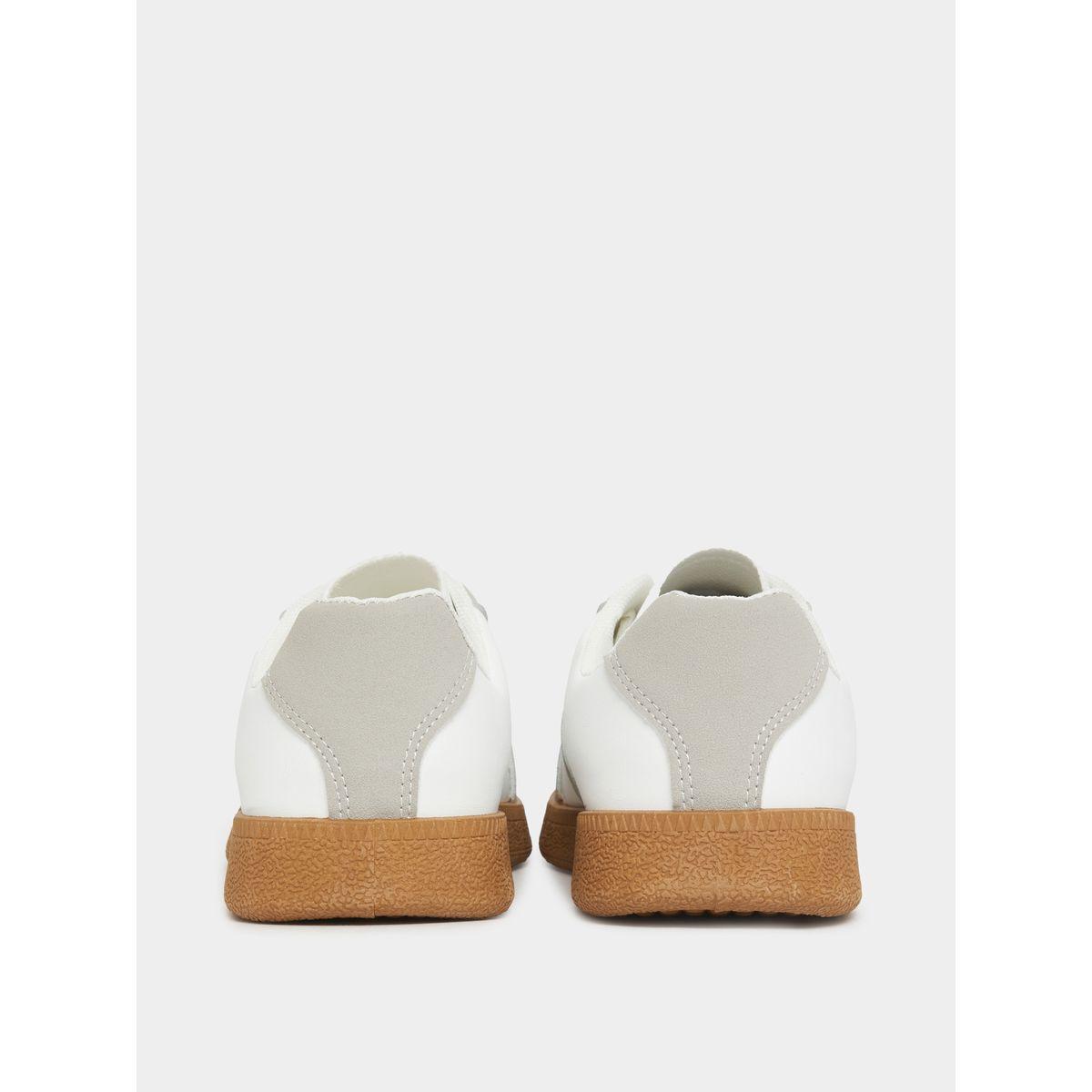 حذاء سنيكرز بنمط كتل الالوان ورباط غلق-women-shoes-sneakers-image-5