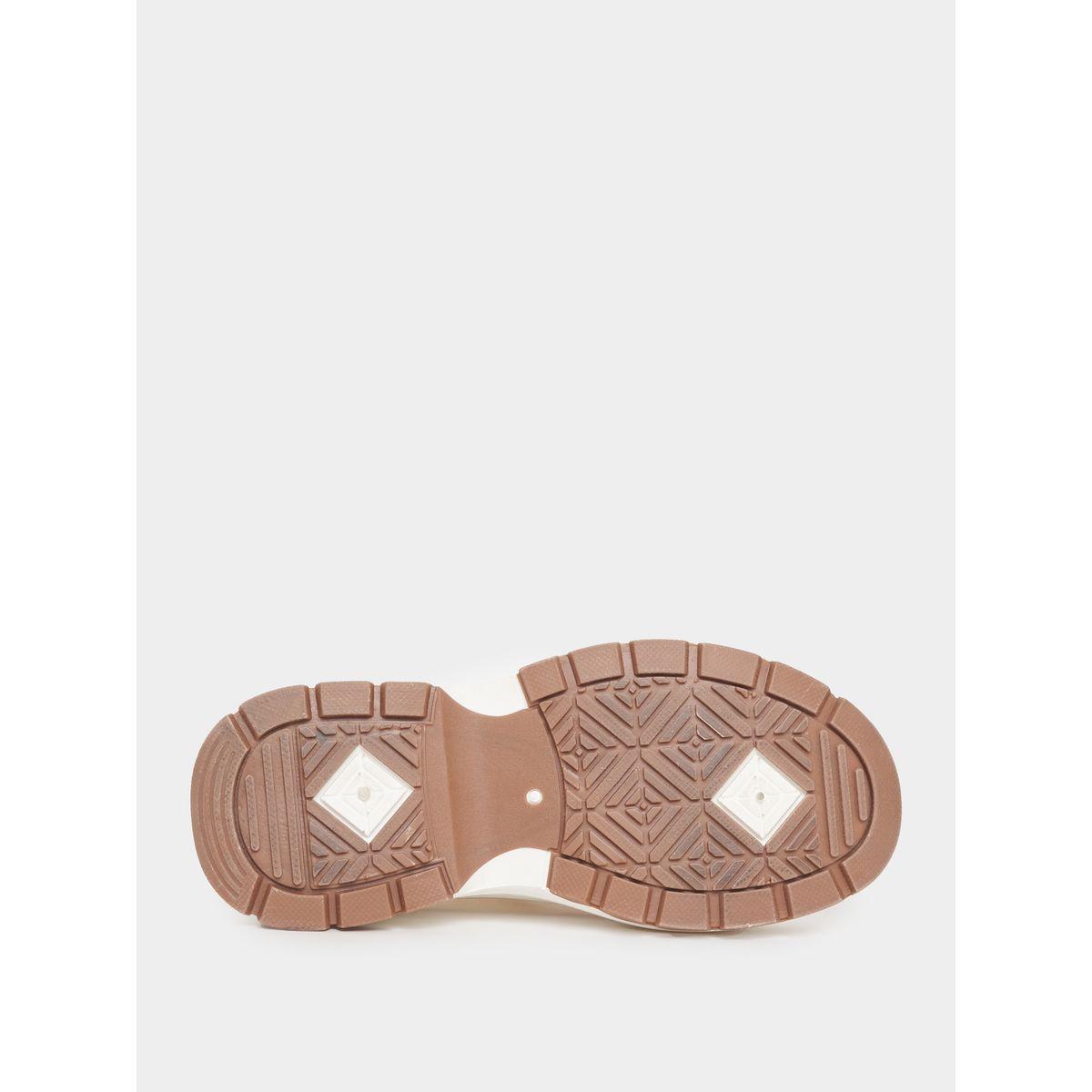 حذاء بكعب شانكي وتفاصيل بارزة الملمس-women-shoes-sneakers-image-6