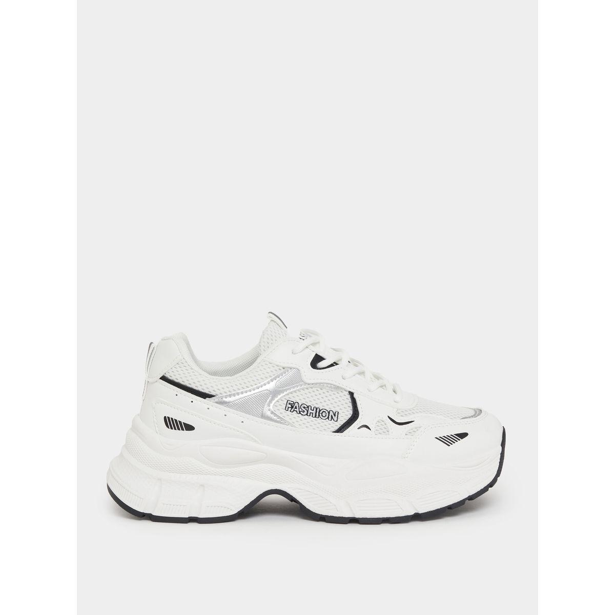 حذاء سنيكرز شانكي بتفاصيل شبكية-women-shoes-sneakers-image-2