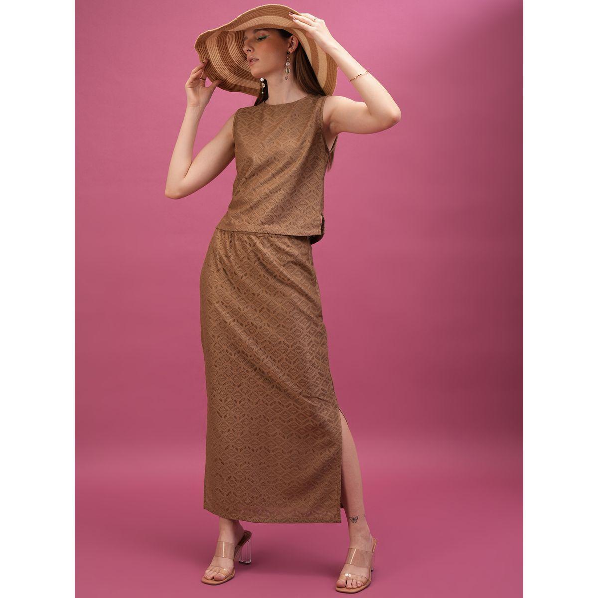 طقم منسق من تنورة مع بلوزة كروشيه بتصميم خاص طوكيو توكيز × ستايلي-women-clothing-coordsets-image-1