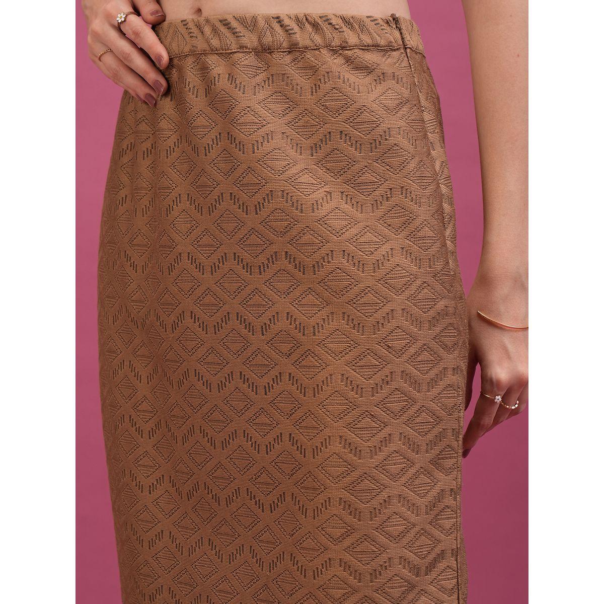 طقم منسق من تنورة مع بلوزة كروشيه بتصميم خاص طوكيو توكيز × ستايلي-women-clothing-coordsets-image-6