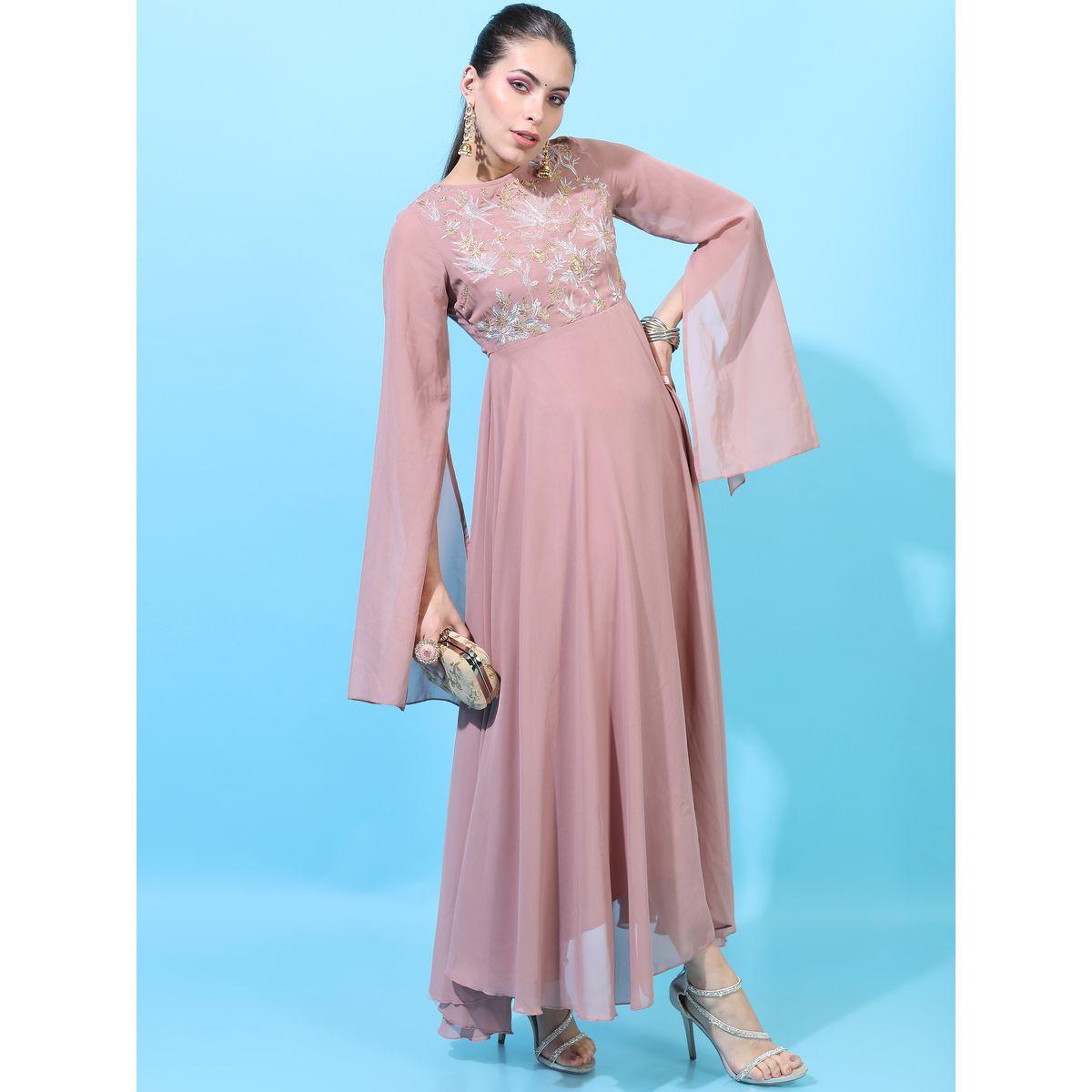 Vishudh X Styli  Embroidery Detail A-Line Maxi Dress with Slit Sleeves-women-clothing-dresses-image-5