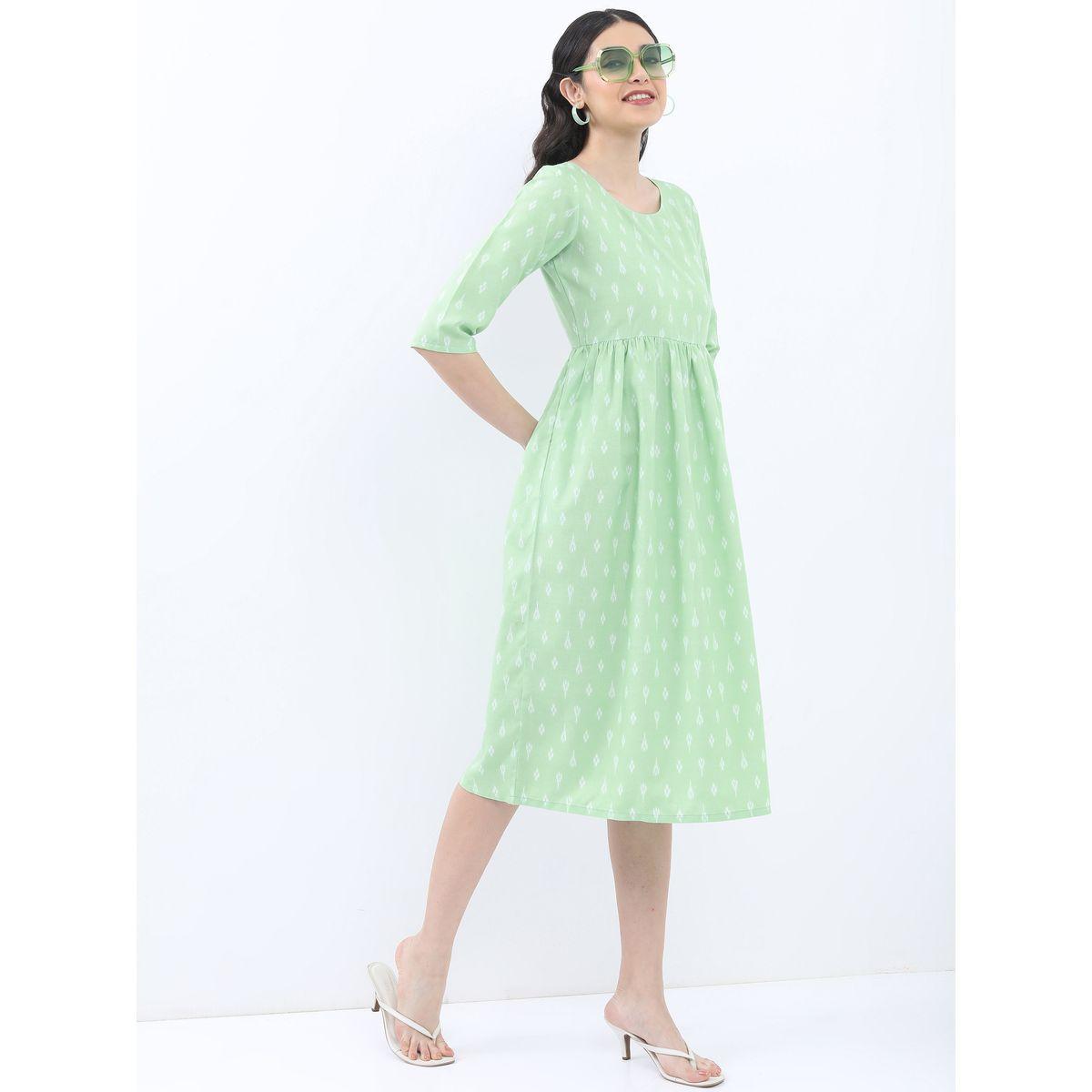 فستان طويل بطبعة هندسية وحافة واسعة فيشود × ستايلي-women-clothing-dresses-image-6