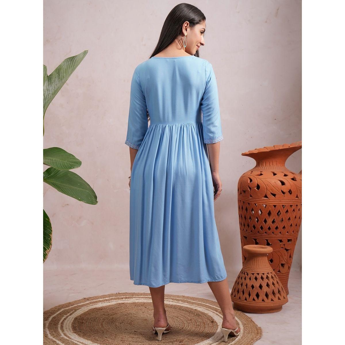 فستان ميدي بتفاصيل زهور مُطرزة فيشود × ستايلي-women-clothing-dresses-image-3