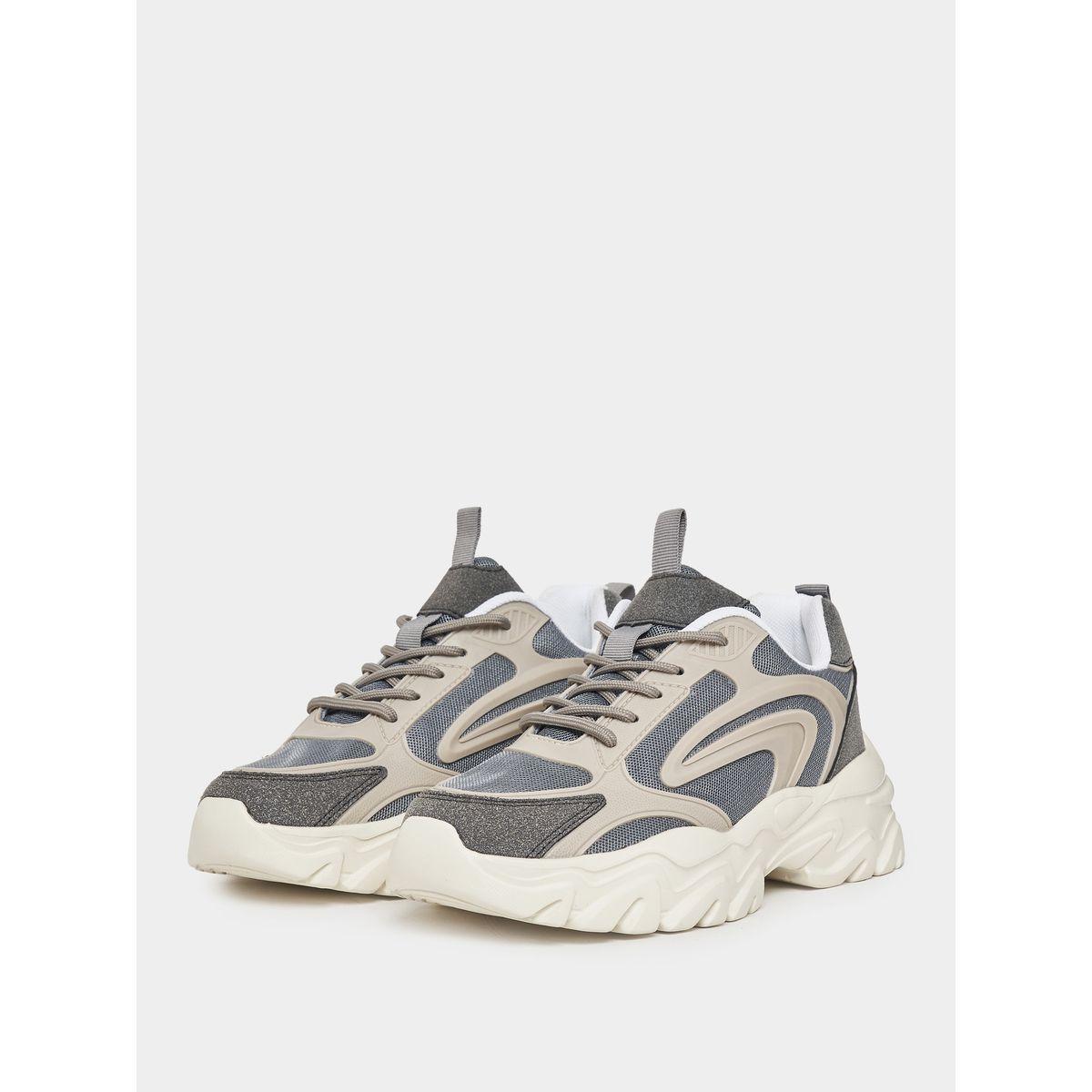 حذاء سنيكرز بكعب شانكي ورباط غلق-women-shoes-sneakers-image-3
