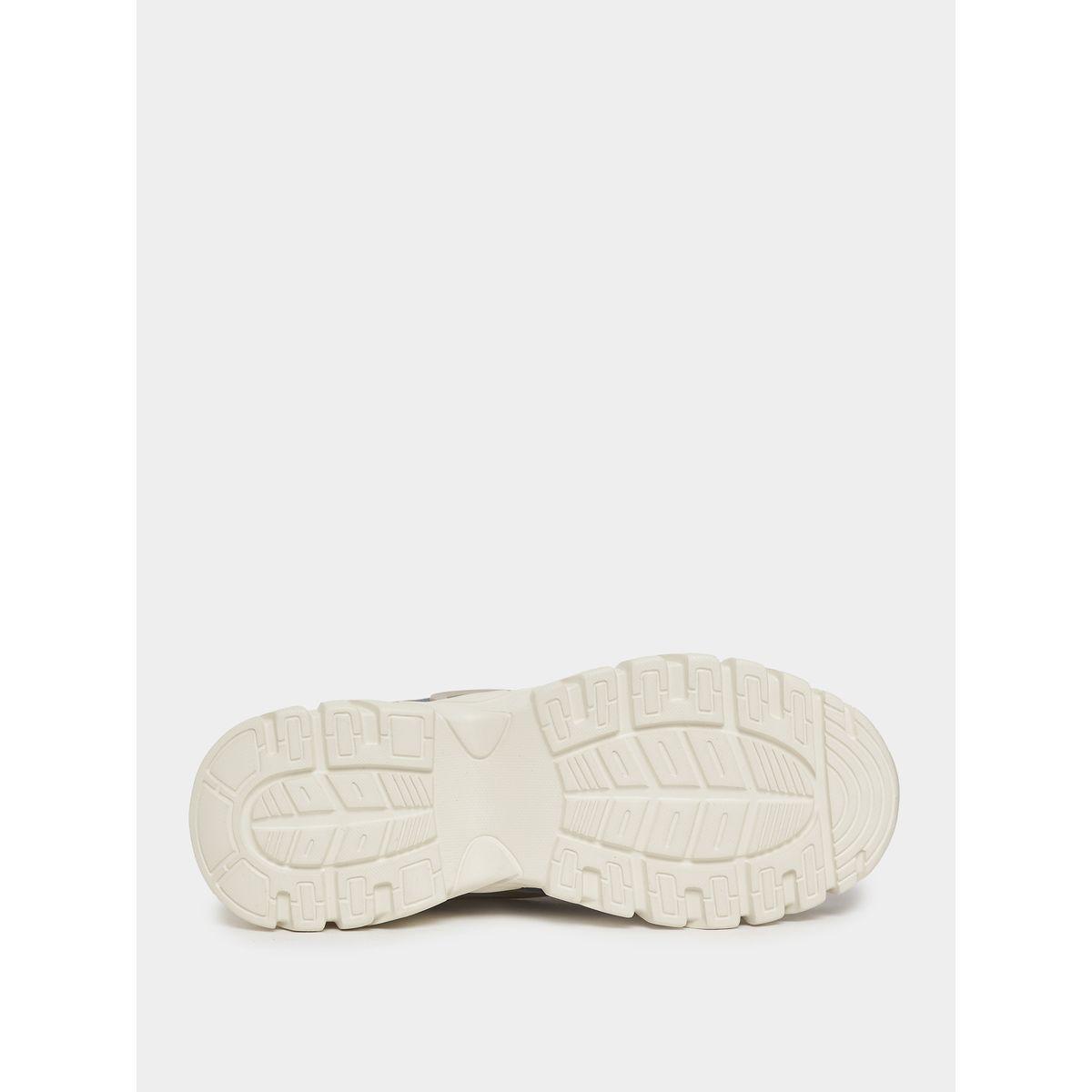 حذاء سنيكرز بكعب شانكي ورباط غلق-women-shoes-sneakers-image-7