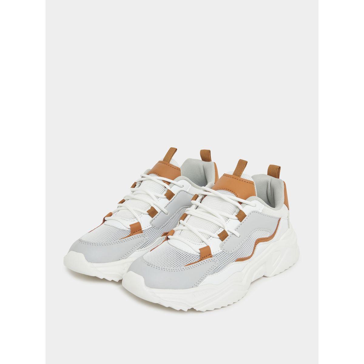 Styli Contrast Tab Lace-Up Chunky Sneakers-women-shoes-sneakers-image-2