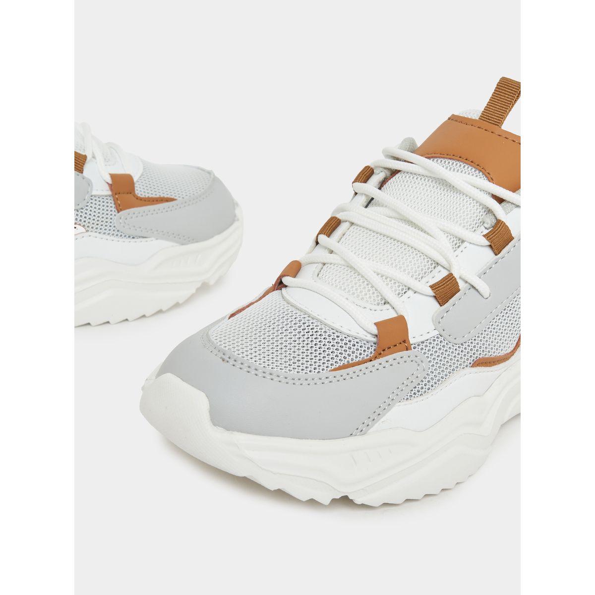 حذاء سنيكرز بكعب شانكي ورباط غلق-women-shoes-sneakers-image-3