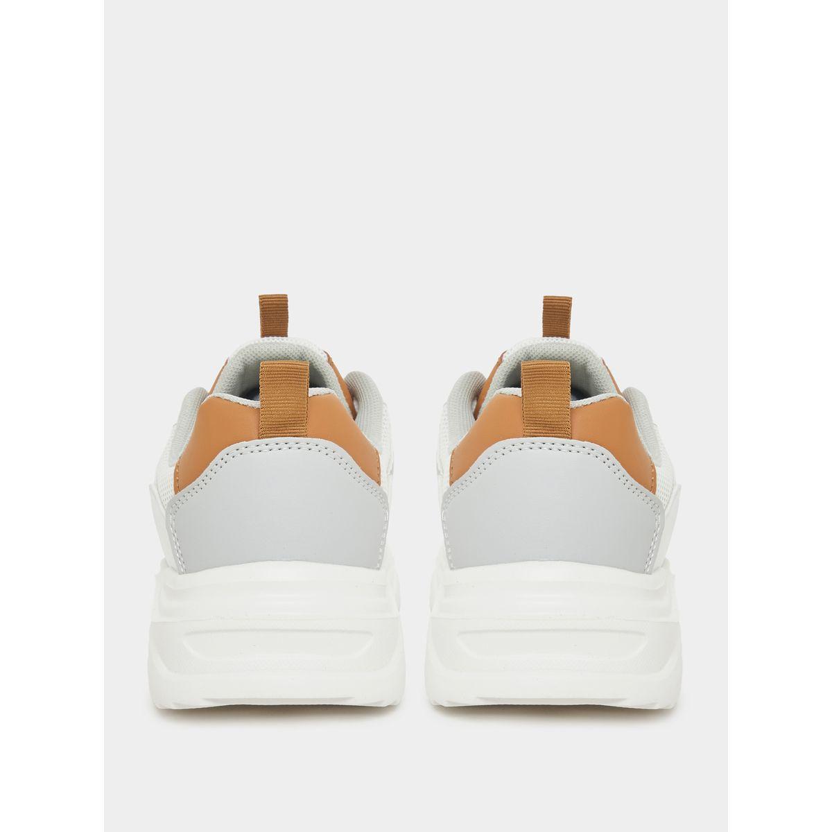 حذاء سنيكرز بكعب شانكي ورباط غلق-women-shoes-sneakers-image-4