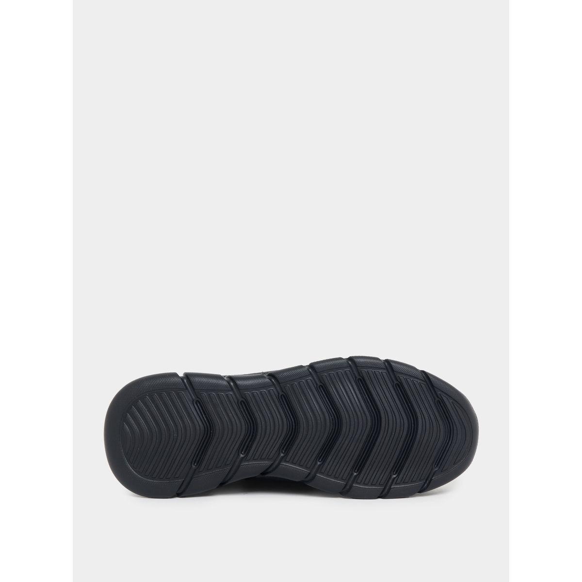 حذاء سنيكرز بتفاصيل شبكية ورباط غلق-women-shoes-sneakers-image-6