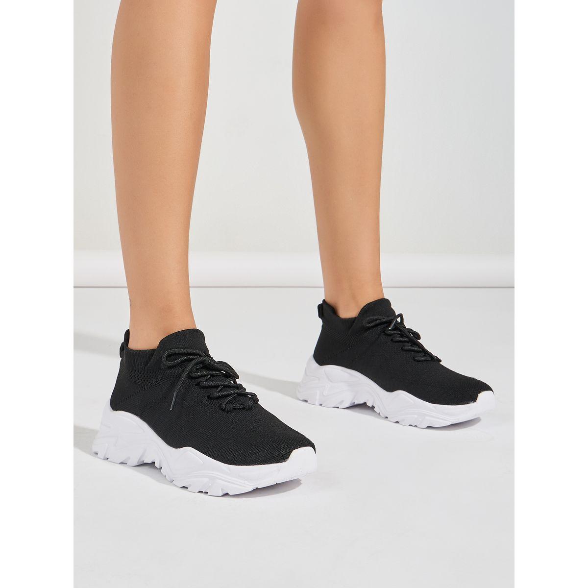 حذاء سنيكرز بكعب شانكي ورباط غلق-women-shoes-sneakers-image-1
