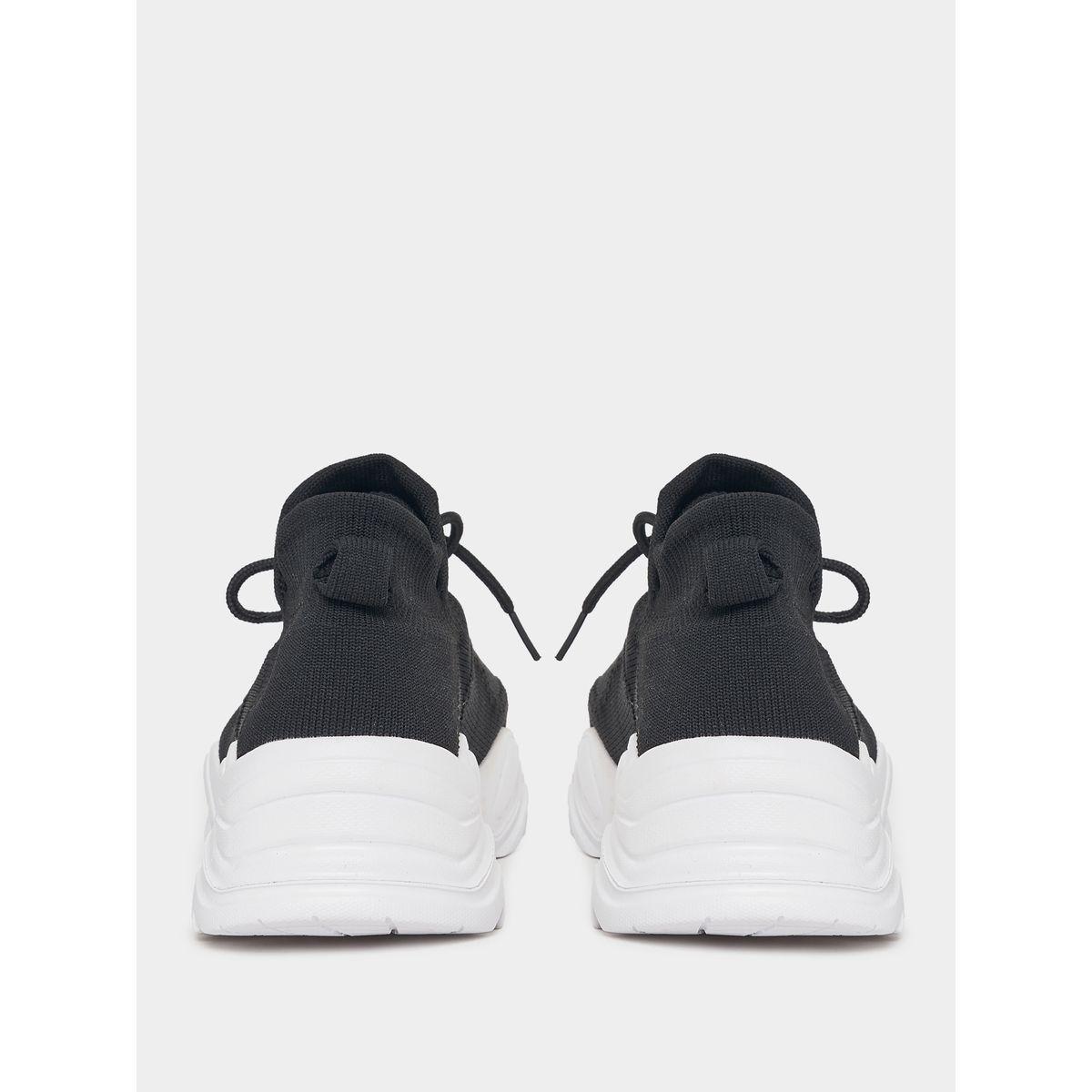 حذاء سنيكرز بكعب شانكي ورباط غلق-women-shoes-sneakers-image-5