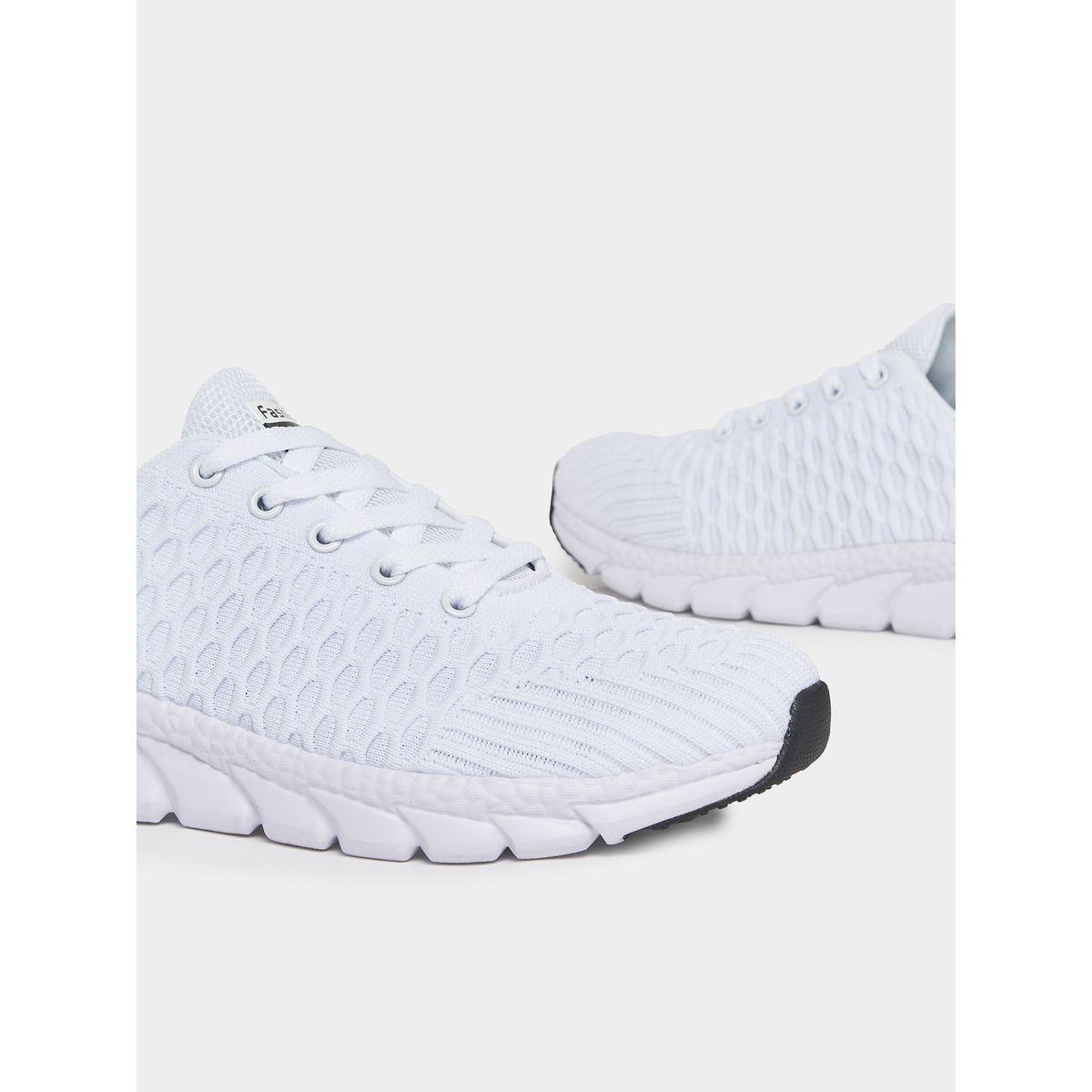 حذاء سنيكرز محبوك بتفاصيل بارزة الملمس-women-shoes-sneakers-image-4
