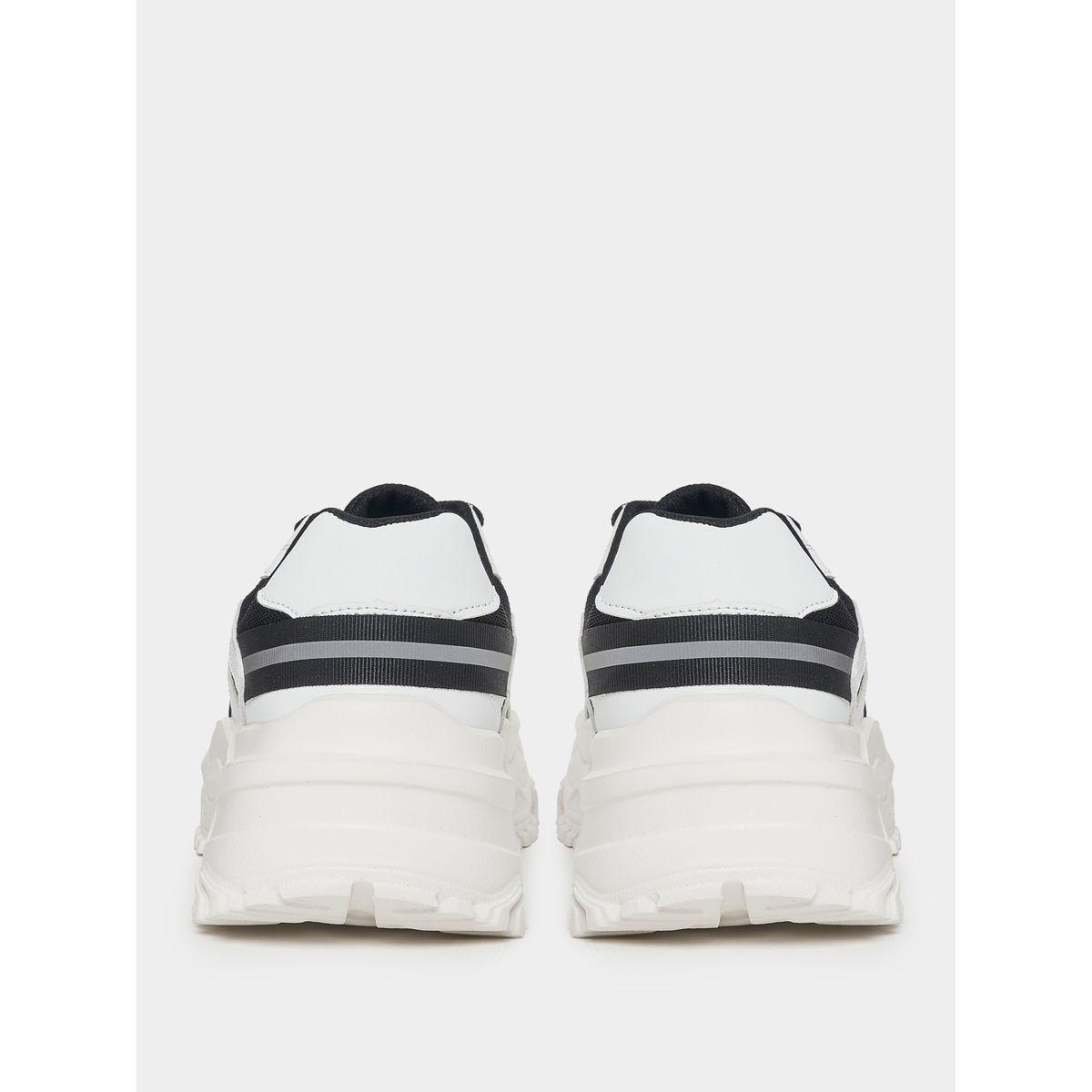 حذاء سنيكرز بكعب شانكي ورباط غلق-women-shoes-sneakers-image-4