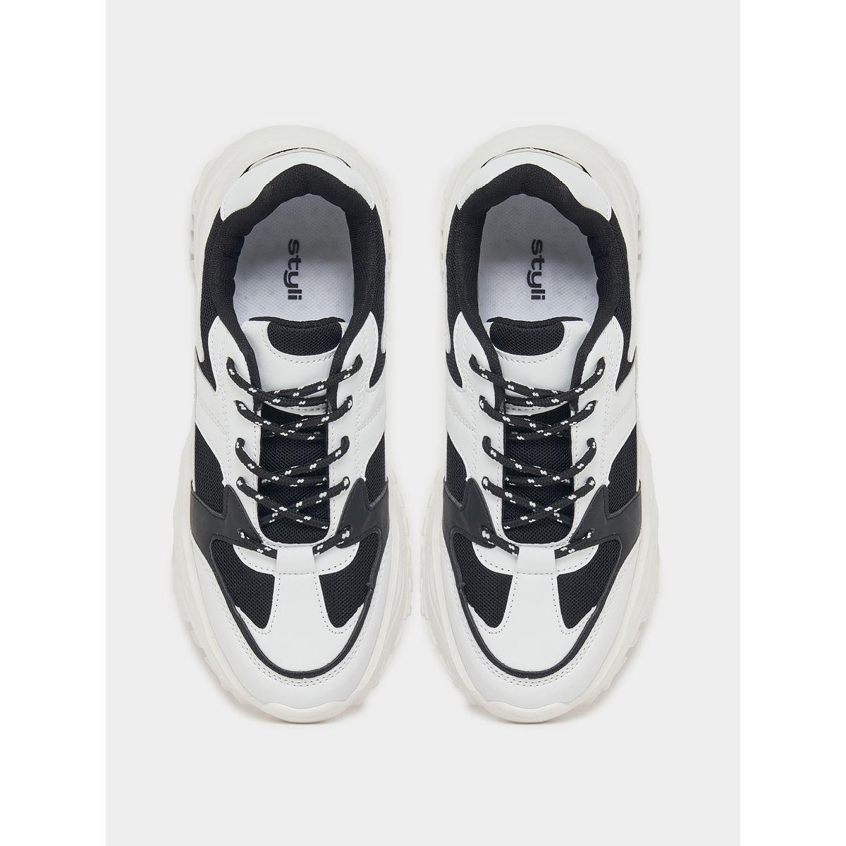 حذاء سنيكرز بكعب شانكي ورباط غلق-women-shoes-sneakers-image-6