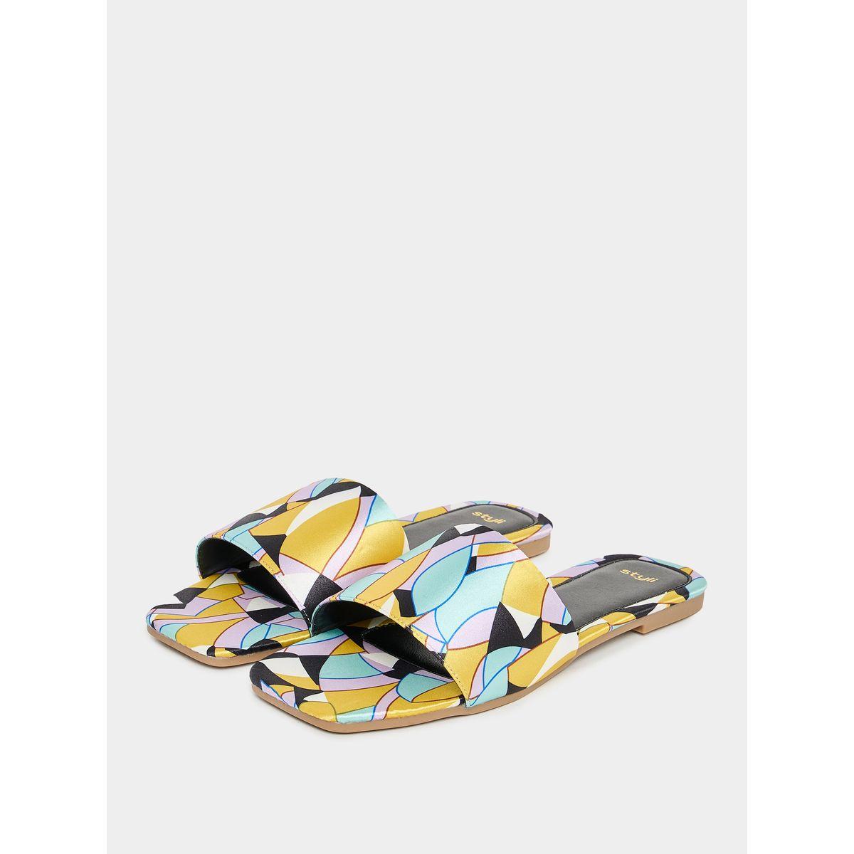 Styli Abstract Print Flat Sandals-women-shoes-sandals-flats-image-2