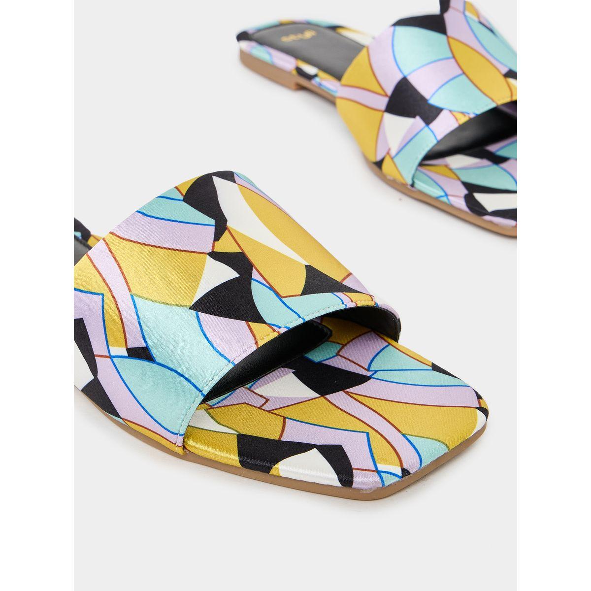 Styli Abstract Print Flat Sandals-women-shoes-sandals-flats-image-3