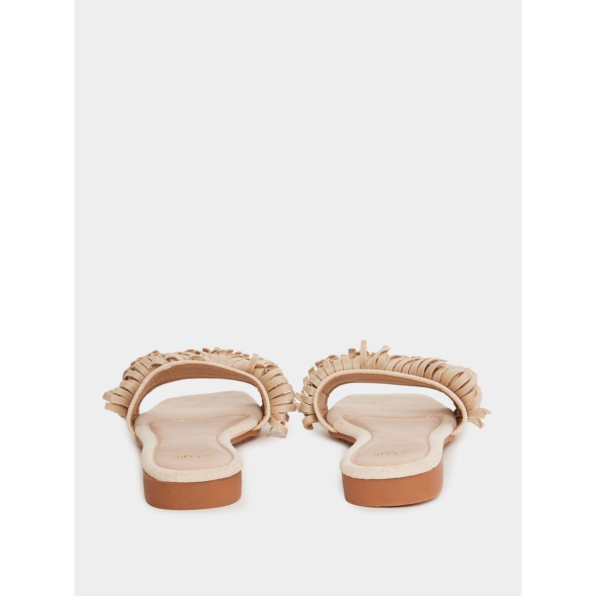 صندل فلات بسير مزين بشراشيب-women-shoes-sandals-flats-image-4