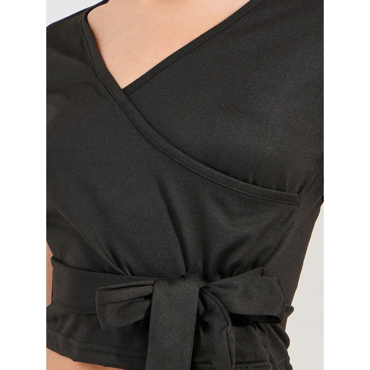 بلوزة سادة قصيرة بنمط لف-women-clothing-shirtsandblouses-blouses-image-3