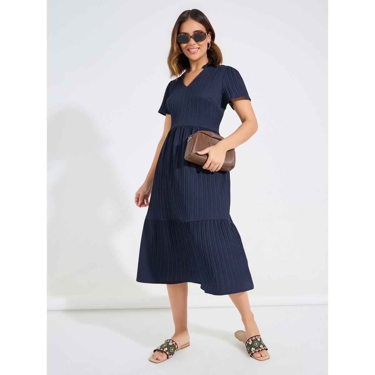 Luxewave X Styli  Solid Textured V Neck Midi Dress-women-clothing-dresses-image-2