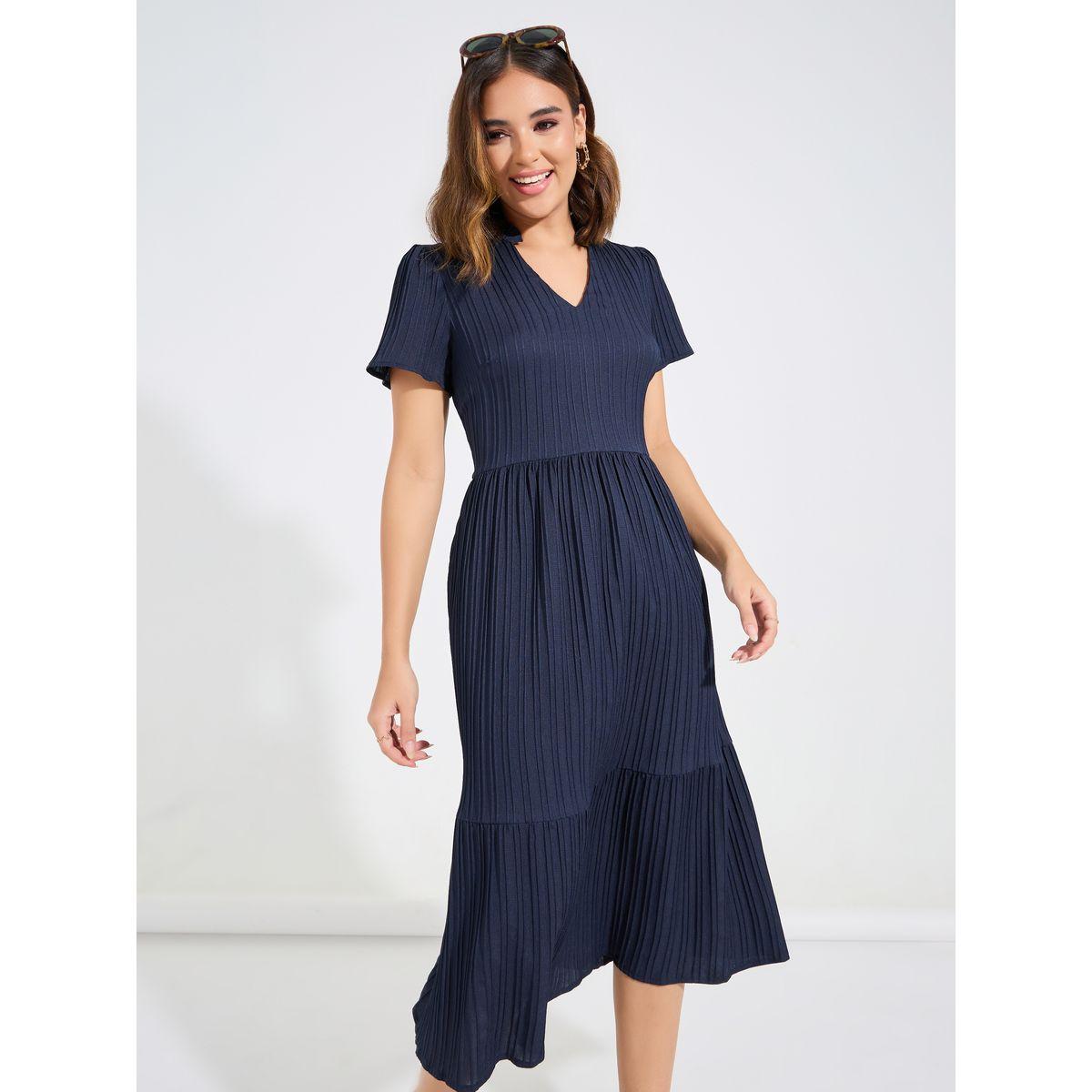 Luxewave X Styli  Solid Textured V Neck Midi Dress-women-clothing-dresses-image-4