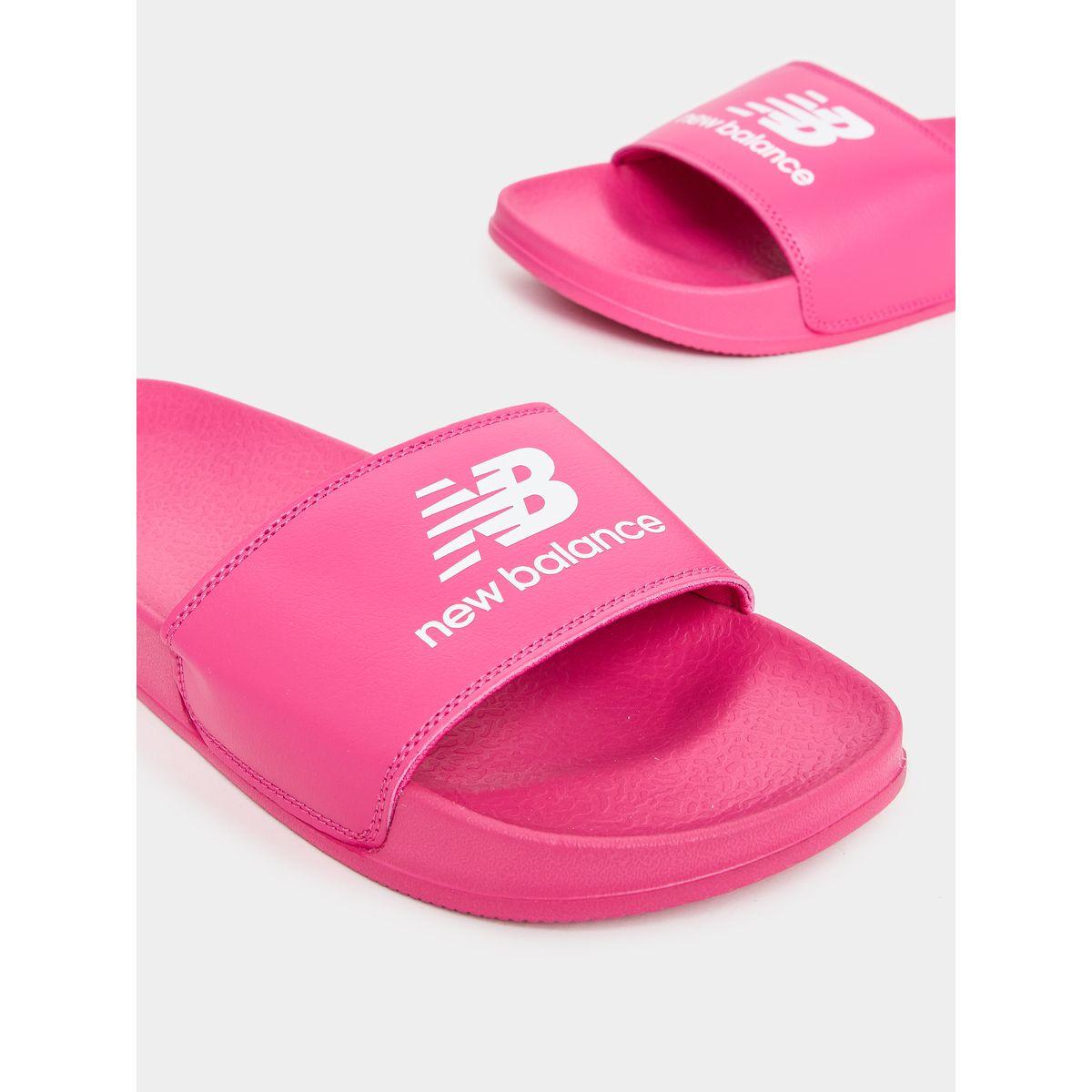 شبشب مزين بشعار الماركة-women-shoes-flipflopsandslides-image-3