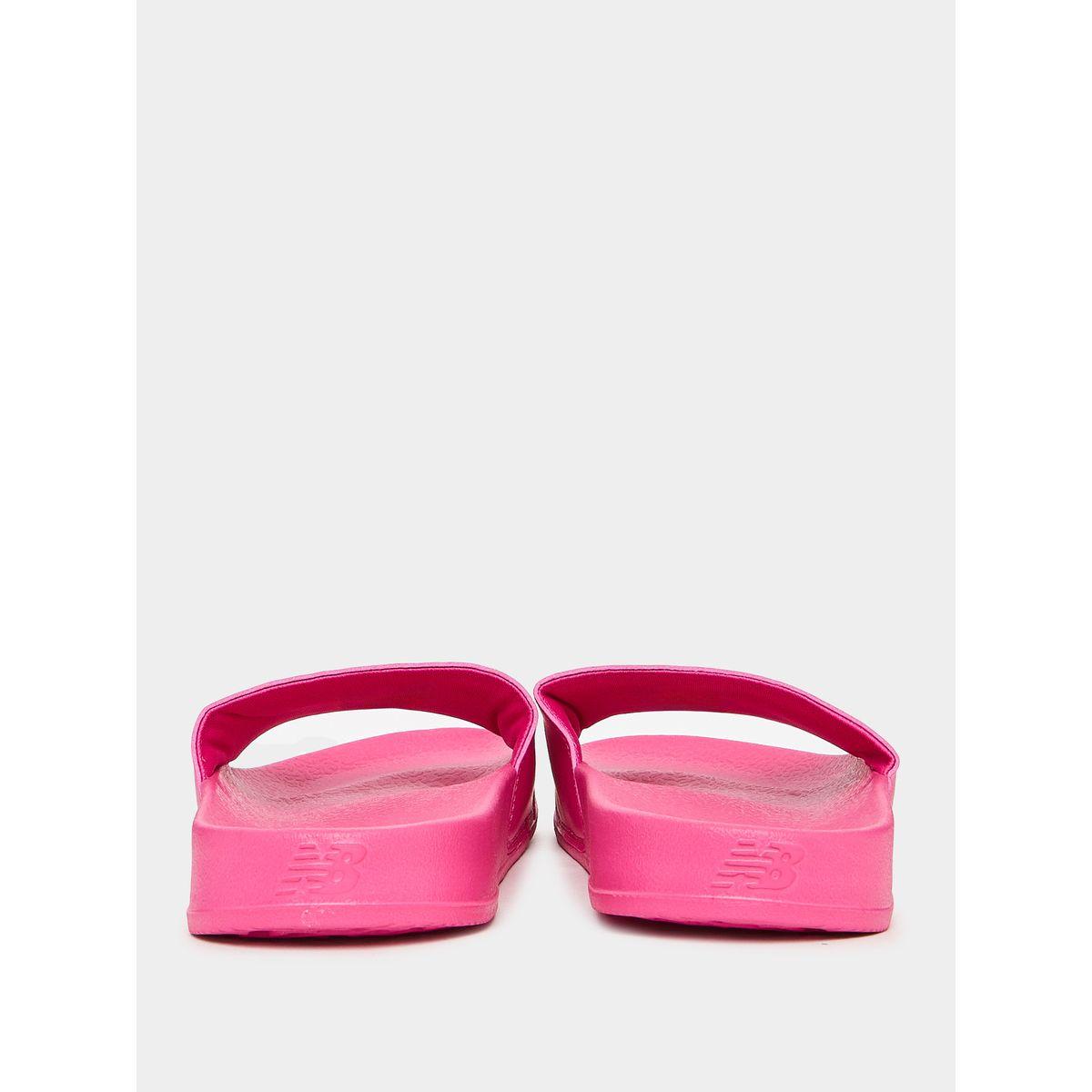 شبشب مزين بشعار الماركة-women-shoes-flipflopsandslides-image-5