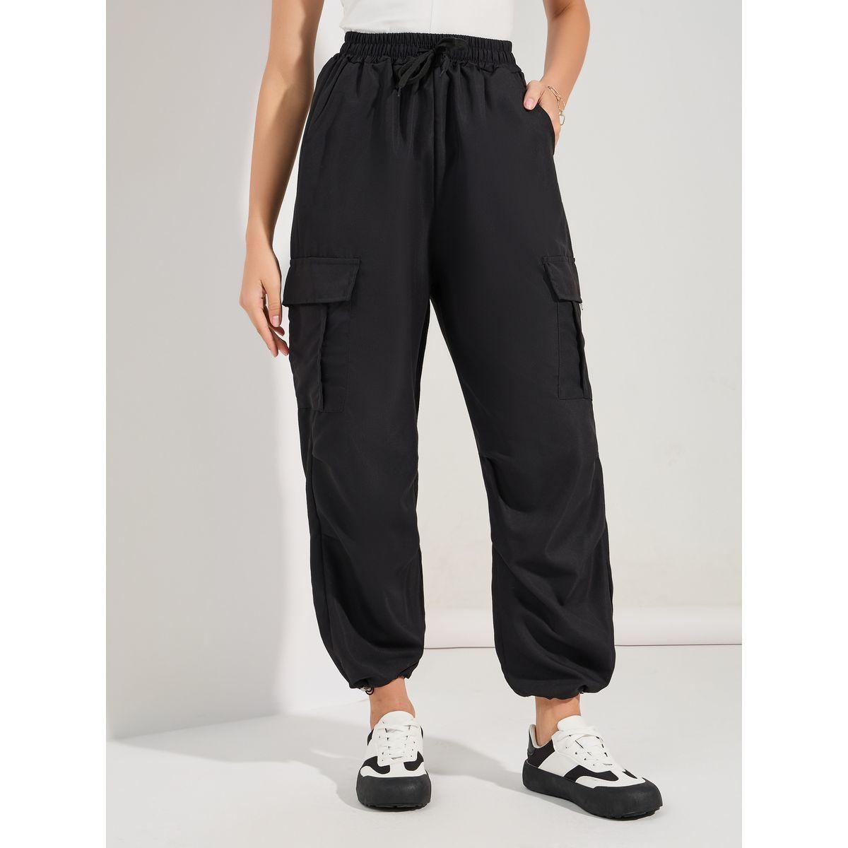 بنطال كارجو بقصة مريحة وحواف مكبلة-women-clothing-bottoms-trousers-image-1