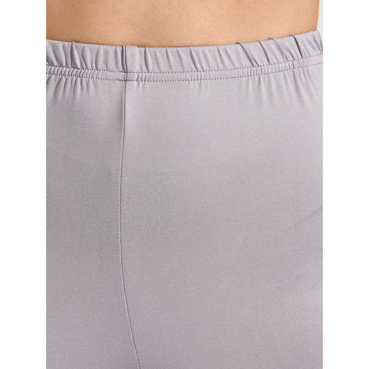 Styli Elastic Waistband Solid 3/4 Leggings-women-clothing-bottoms-leggings-image-3
