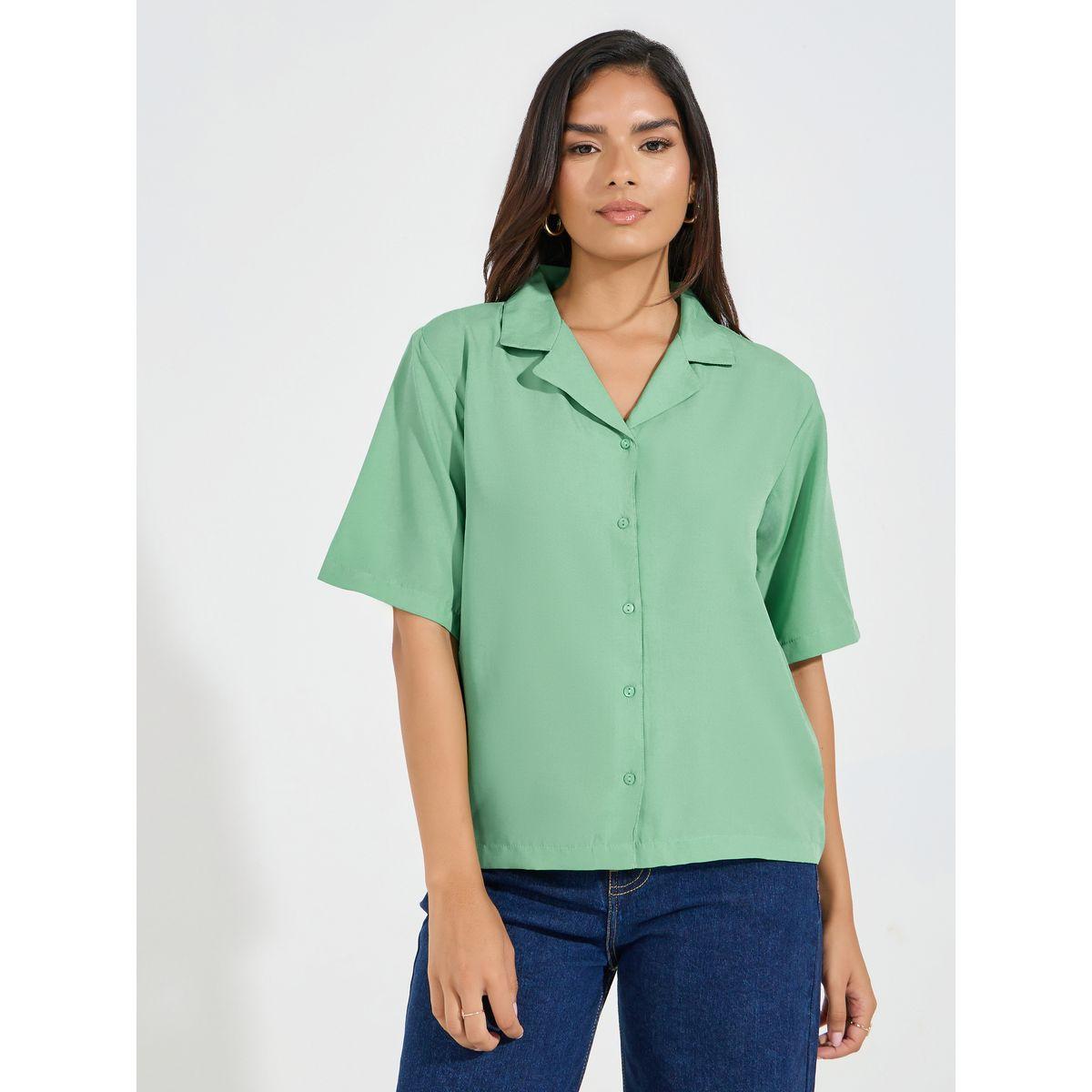 بلوزة سادة بقصة سائبة وياقة بشق-women-clothing-shirtsandblouses-shirts-image-1