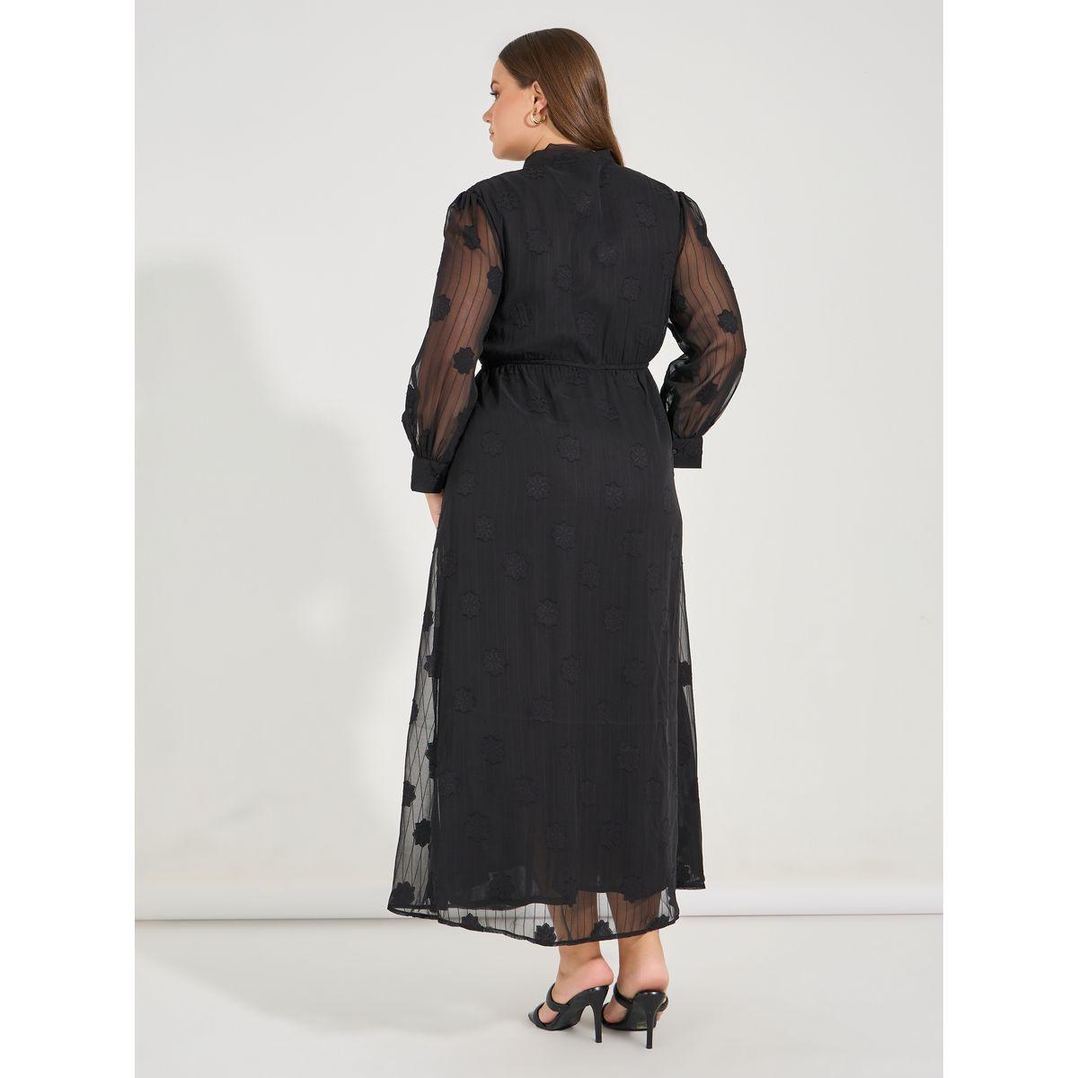 فستان بمقاس كبير وتفاصيل مُطرّزة مع ياقة بأربطة-women-clothing-dresses-image-6