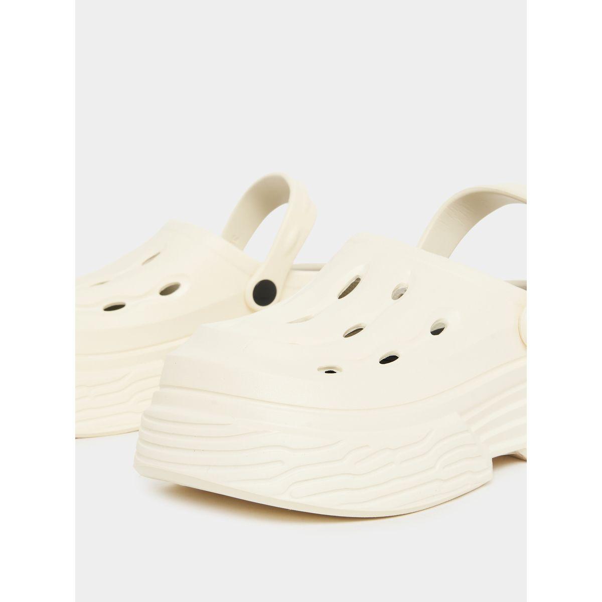 Styli Textured Vented Clogs-women-shoes-flipflopsandslides-image-4