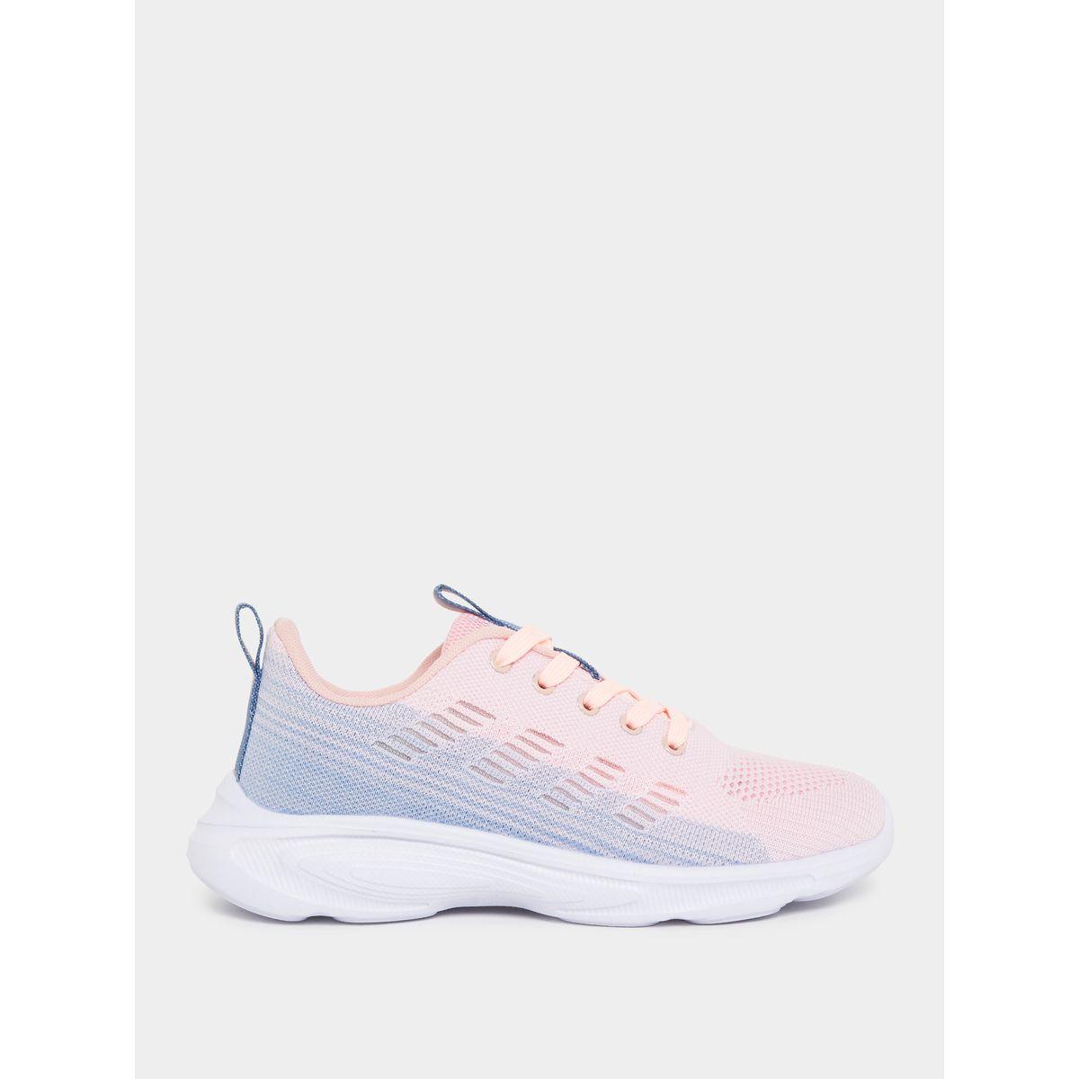 حذاء سنيكرزمحبوك برباط غلق-women-shoes-sneakers-image-1