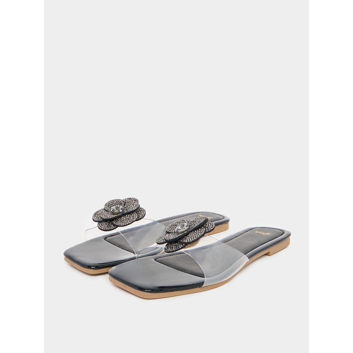 صندل فلات مزين بحجر الراين-women-shoes-sandals-flats-image-2