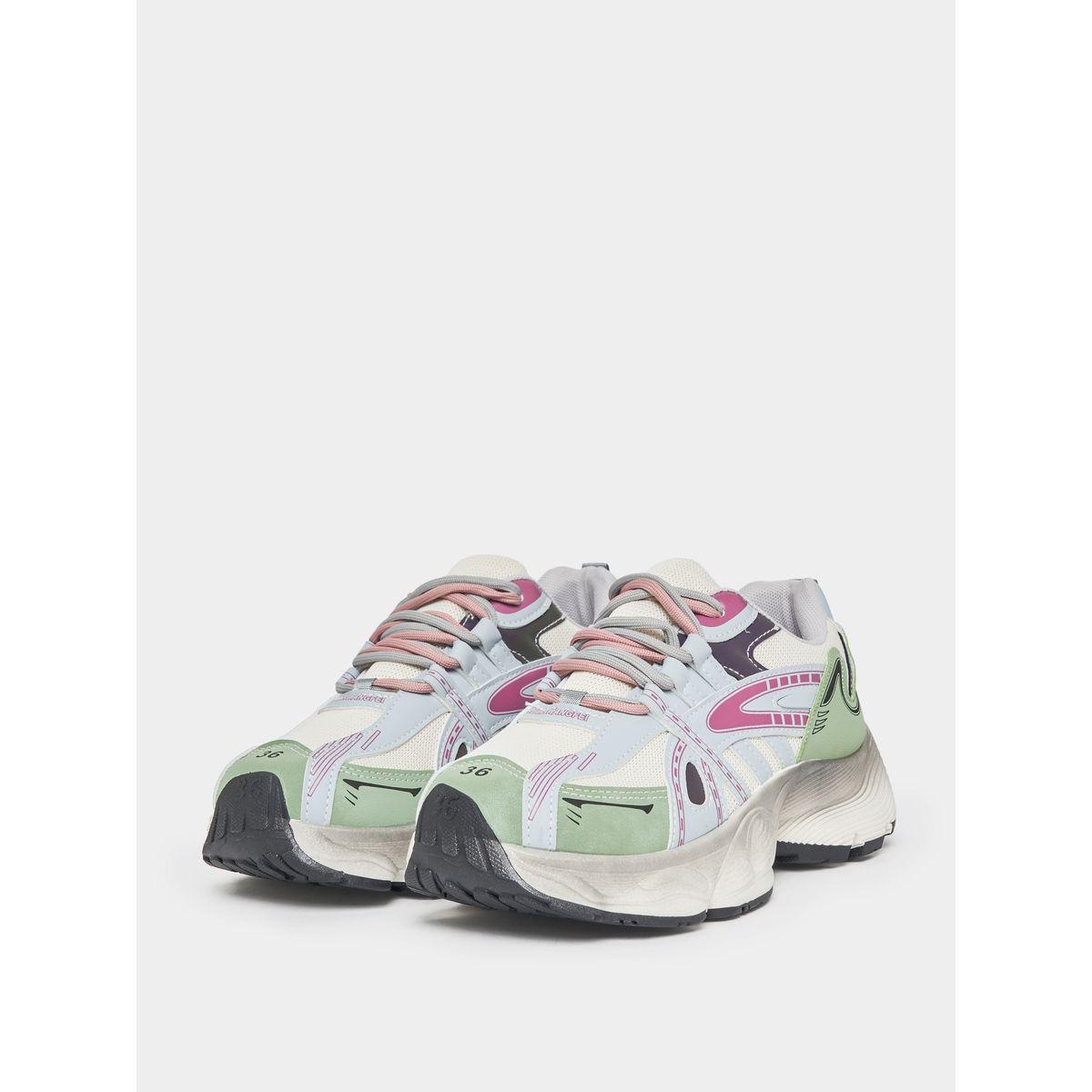 حذاء سنيكرز بنعل شانكي ورباط غلق-women-shoes-sneakers-image-2