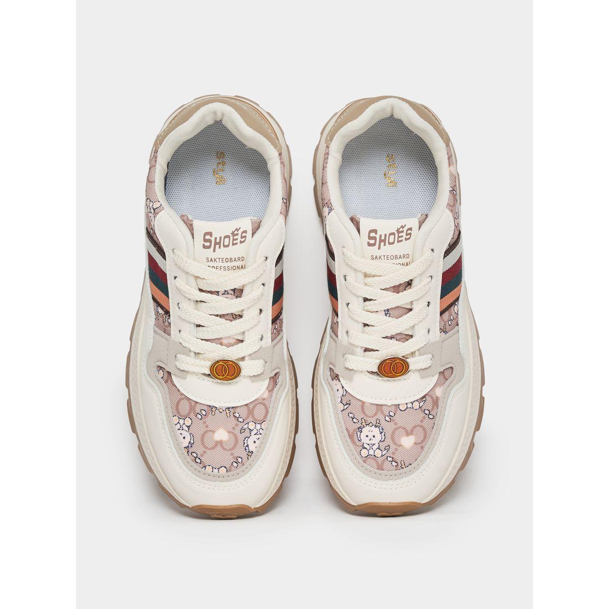 حذاء سنيكرز بطبعة دب ورباط غلق-women-shoes-sneakers-image-6