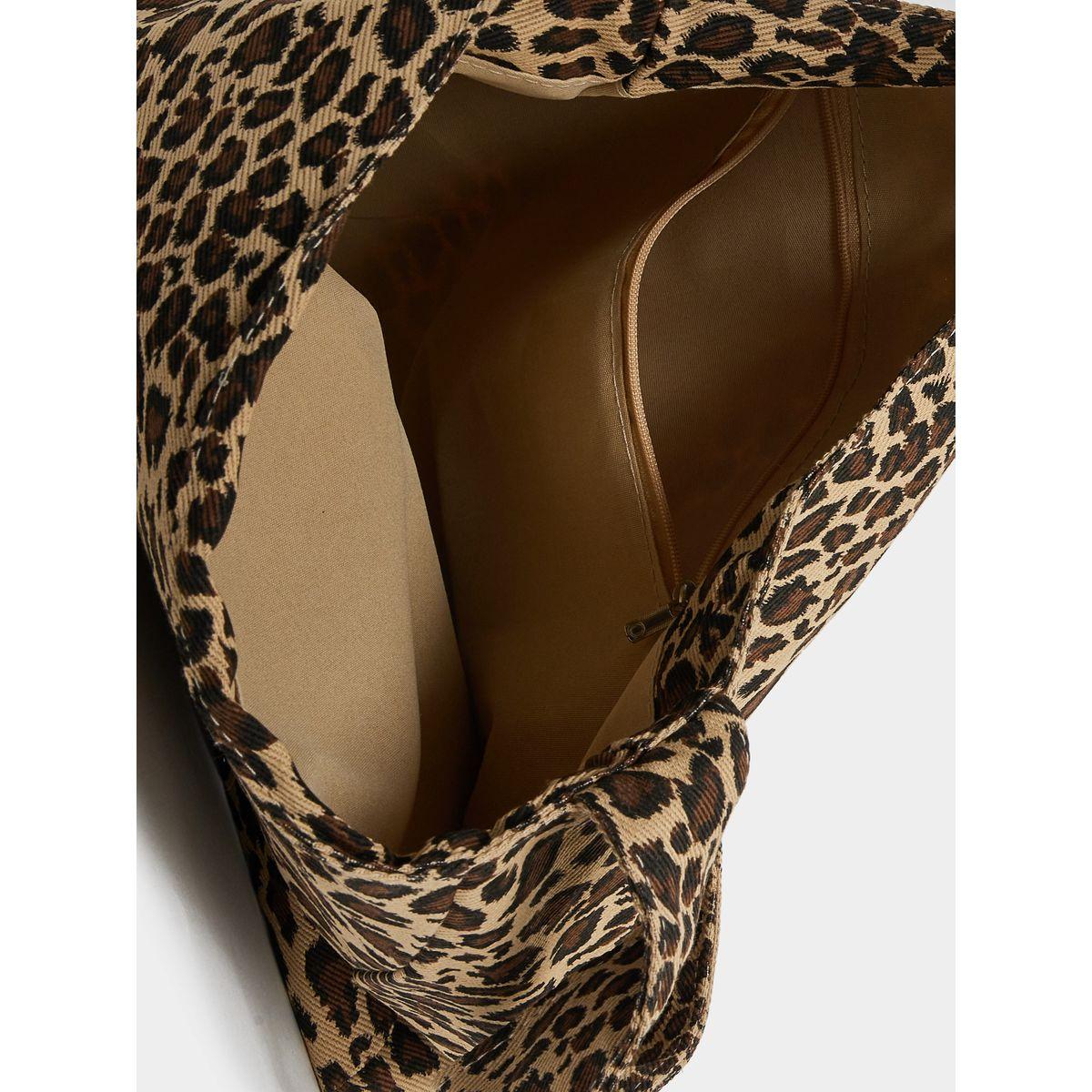 شنطة بطبعة حيوان مع سحَّاب غلق-women-bagsandwallets-handbags-image-4