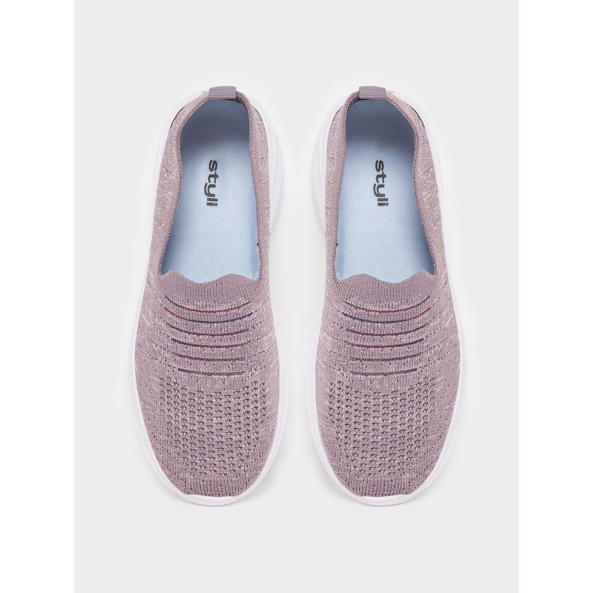 حذاء كاجوال بتفاصيل محبوكة وسهل الارتداء-women-shoes-loafersandmoccasins-image-5