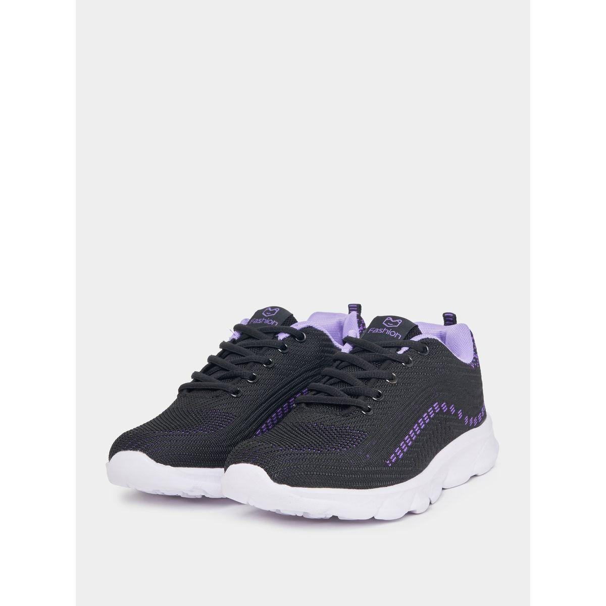 حذاء سنيكرز بتفاصيل شبكية برباط غلق-women-shoes-sneakers-image-2