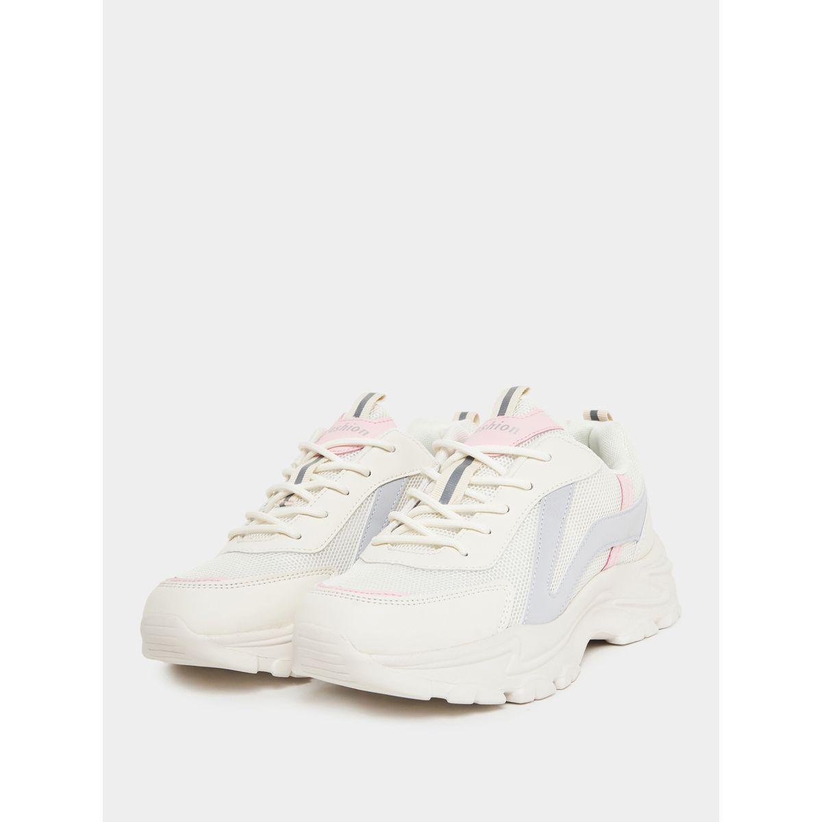 حذاء سنيكرز بتفاصيل بارزة الملمس-women-shoes-sneakers-image-6