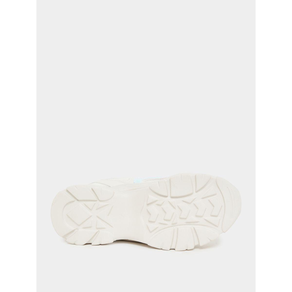 حذاء سنيكرز بتفاصيل شبكية ورباط غلق-women-shoes-sneakers-image-6