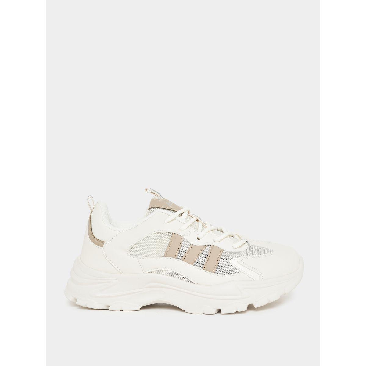 حذاء سنيكرز شانكي بتفاصيل بارزة الملمس-women-shoes-sneakers-image-5
